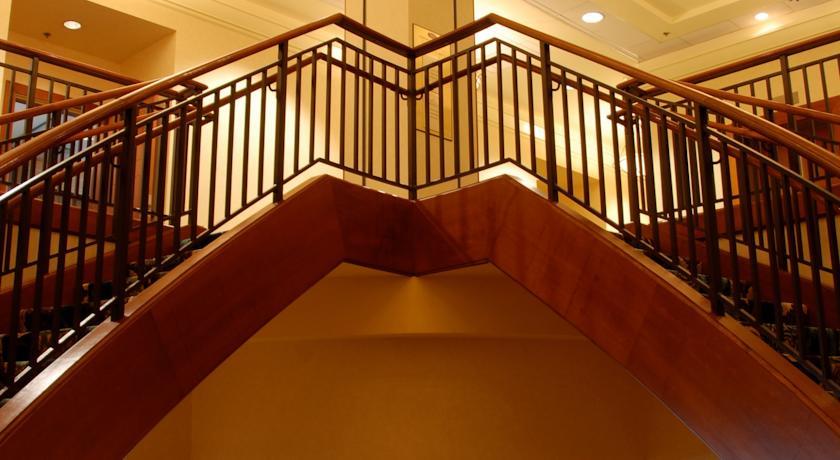 Отель Crowne Plaza Hotel Harrisburg-Hershey