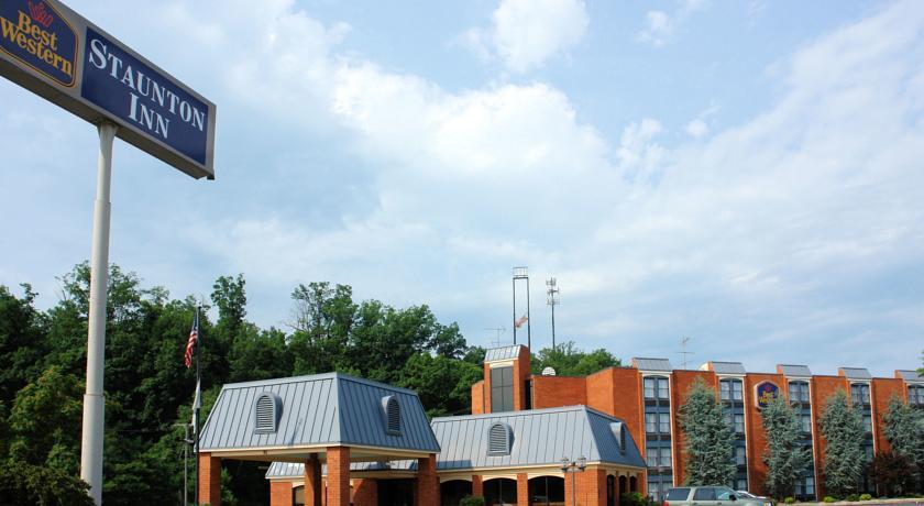 Отель Best Western Staunton Inn