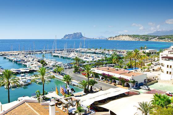 Apartment with fireplace in Moraira