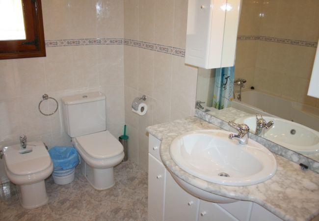 Апартаменты Apartment with garden, pool in Alicante