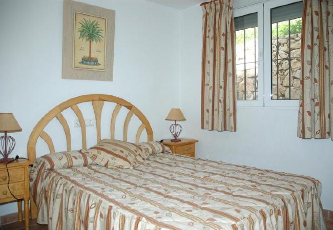 Апартаменты Apartment with garden, terrace in Alicante
