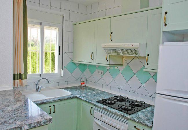 Апартаменты Bungalow with garden, terrace in Alicante