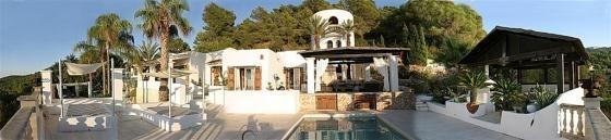 Вилла Villa in Cala D Hort II