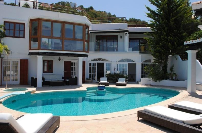 Villa in Cala Salada II