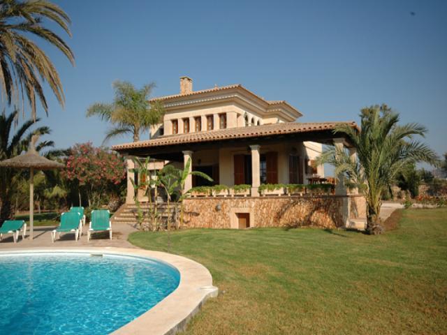 Вилла Villa in Cala Serena