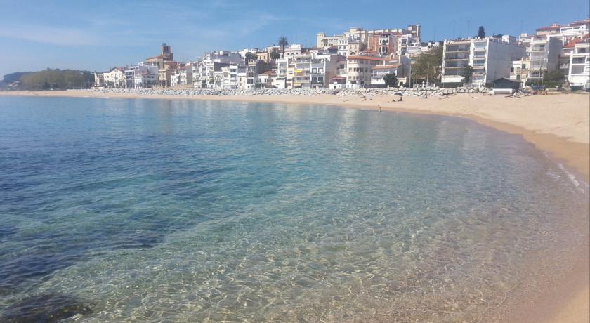 Апартаменты Apartment St Cebría de Vallalta 96 with Outdoor Swimmingpool