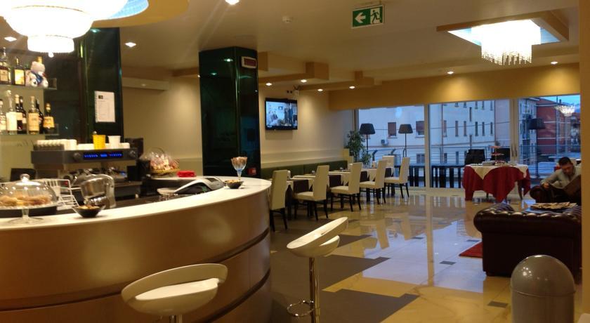 Отель Palace Hotel La Conchiglia d'Oro