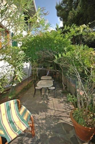 Апартаменты Apartment Livorno Castiglioncello