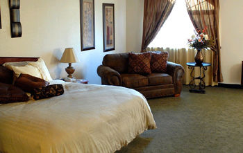 Отель Best Western Edmond Inn & Suites