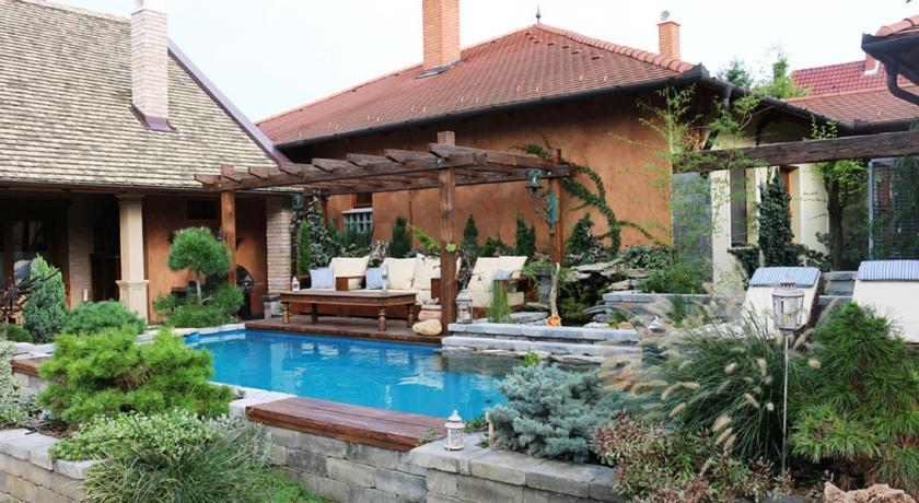 Вилла Luxus Ingatlan Békéscsaba