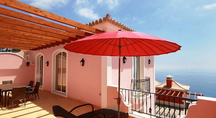 Апартаменты Holiday Home Sao Goncalo