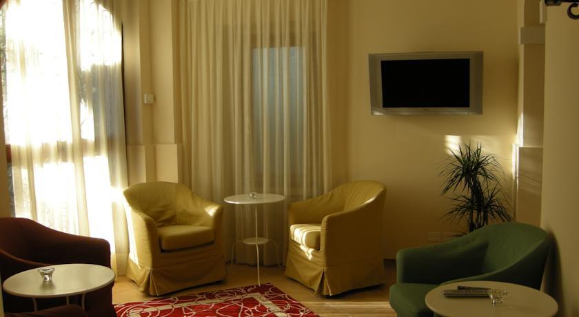 Отель Hotel Villa Ambrosina