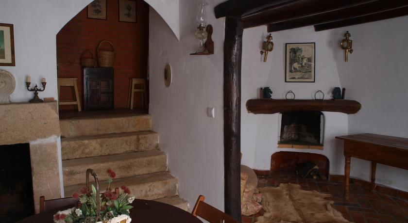 Отель Quinta do Brejo - Turismo Equestre