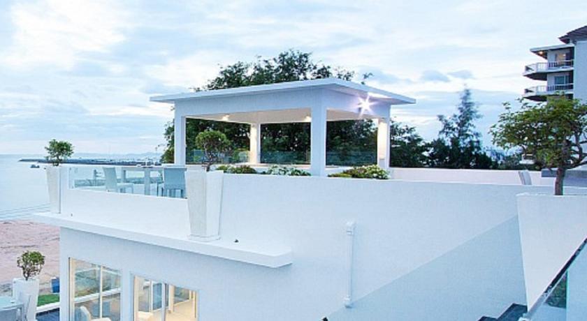Вилла Beach Front House