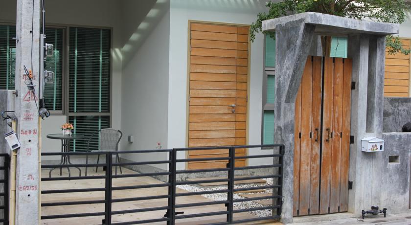 Phuket Town House