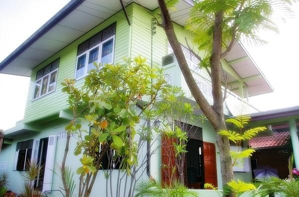 Отель NR Homestay