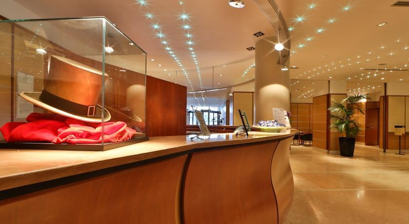 Отель Best Western Premier Hotel Cappello d'Oro