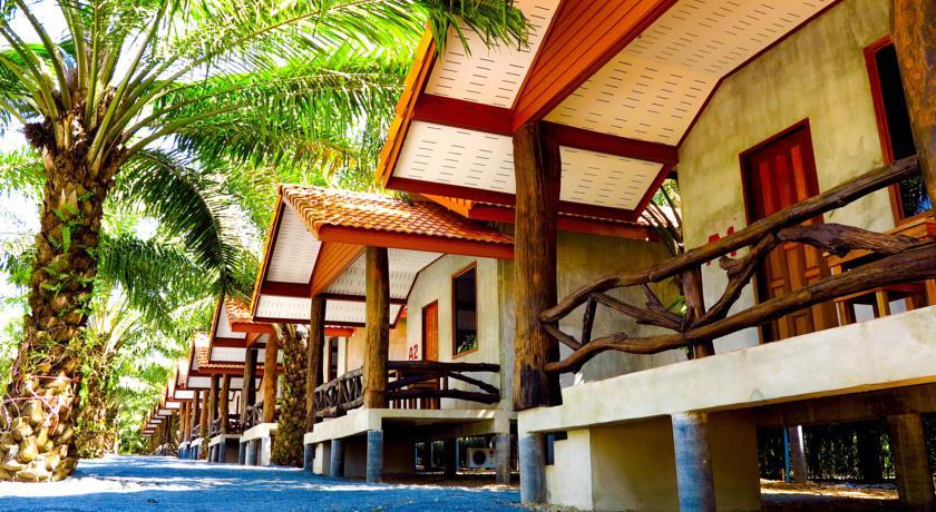 Отель Palm Suay Resort