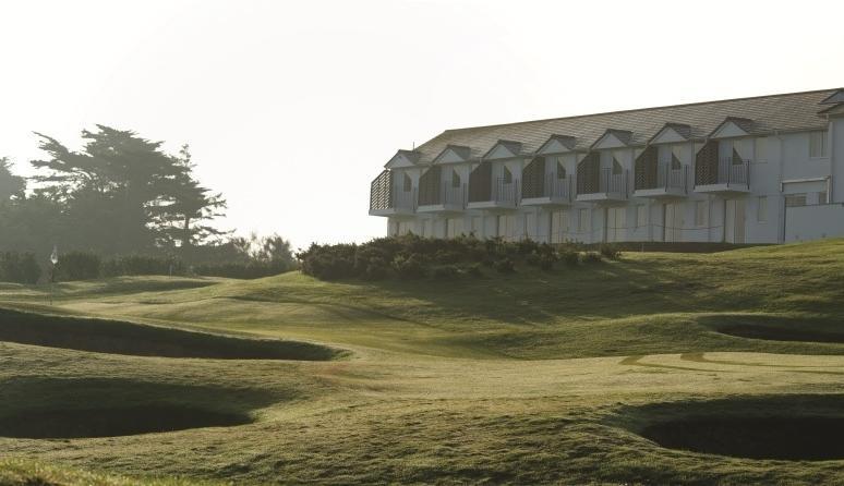 Отель Trevose Golf and Country Club