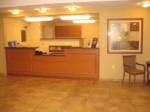 Отель Candlewood Suites Lexington