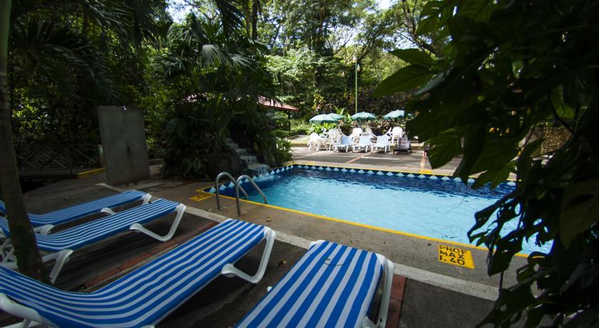 Отель Club Punta Leona