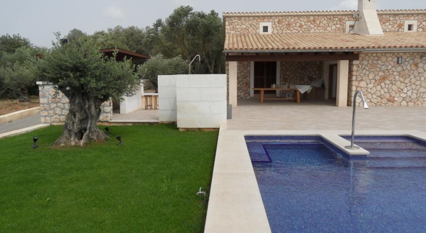 Апартаменты Villa Sa Garriga