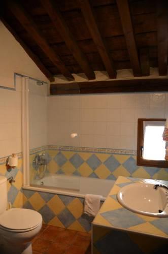 Отель Casa Rural La Casa de Piedra