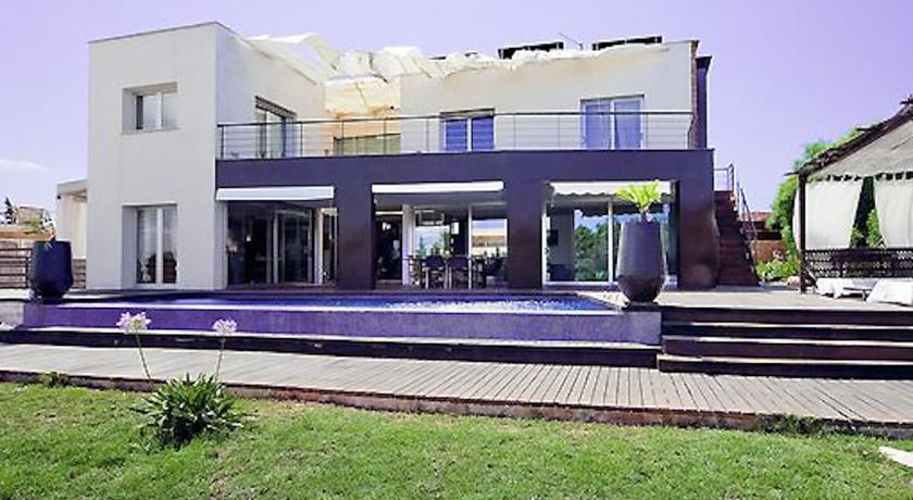 Апартаменты Villa Santa Bàrbara