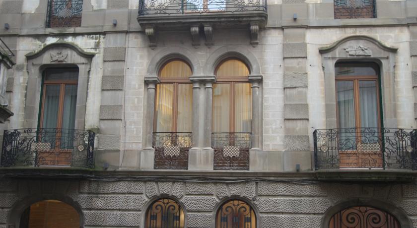 Отель Hotel Cal Piteu