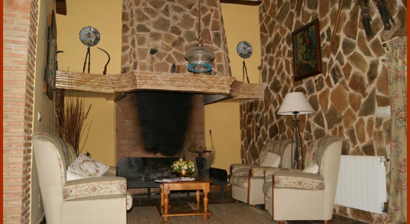 Отель Casa Lucinio