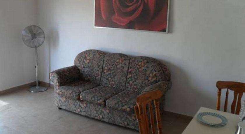Мини-отель Rabbit Ranch B&B Sayalonga