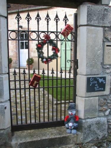 Апартаменты Holiday Home Gite de Viviers