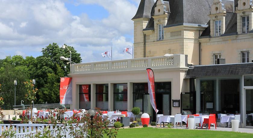 Отель Hôtel du Casino
