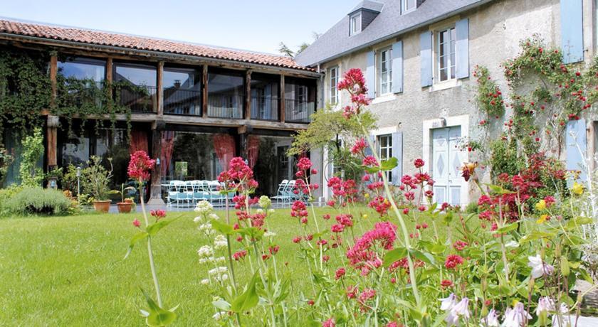 Апартаменты HomeRez  Holiday home bis Rue du château