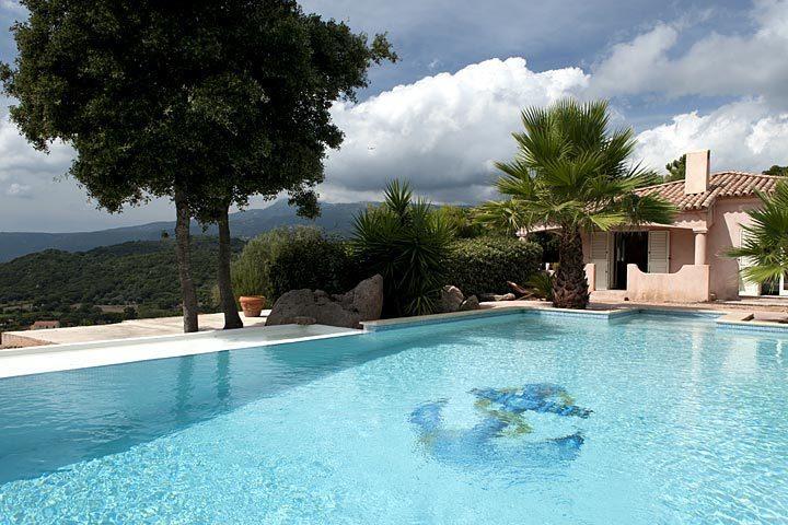 Вилла Villa in L Extreme Sud III