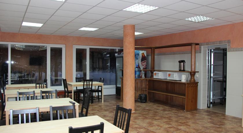 Гостиница База Отдыха Уют