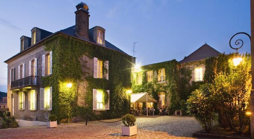 Отель Hôtel Best Western la Petite Verrerie