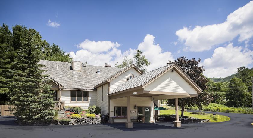 Отель Best Western Inn & Suites Rutland/Killington