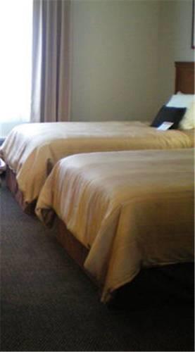 Отель Candlewood Suites Fort Stockton