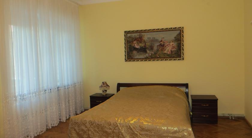 Апартаменты Apartments near City Center