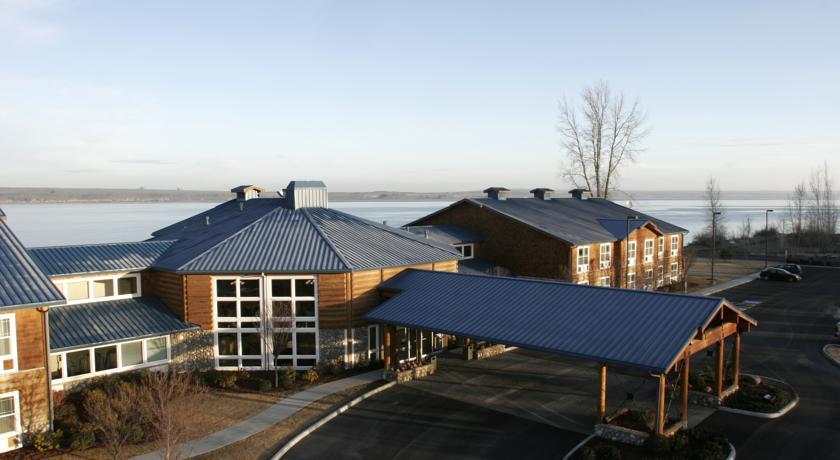 Отель River Lodge and Grill