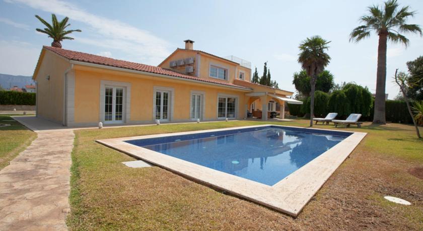 Вилла Villa Geranis