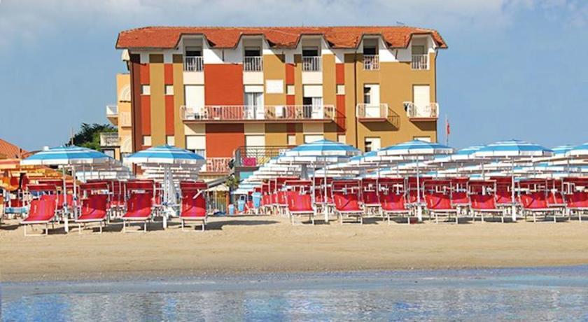 Отель Hotel Marina