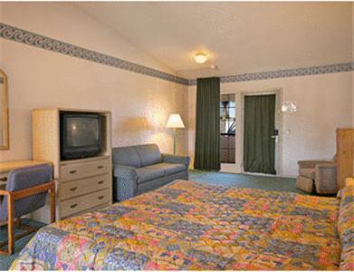 Отель Knights Inn Fresno North