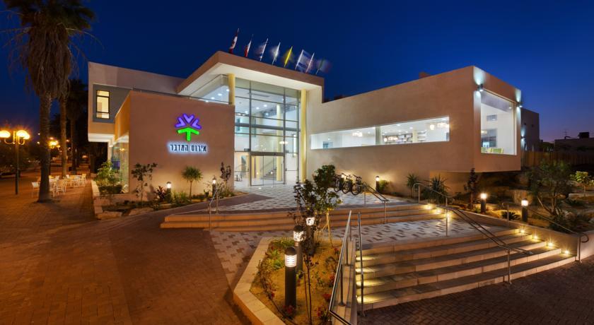 Отель Desert Iris Hotel
