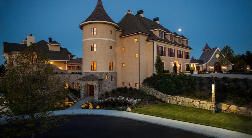 Отель Mirbeau Inn & Spa at The Pinehills