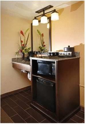 Отель Embassy Suites Milpitas - Silicon Valley
