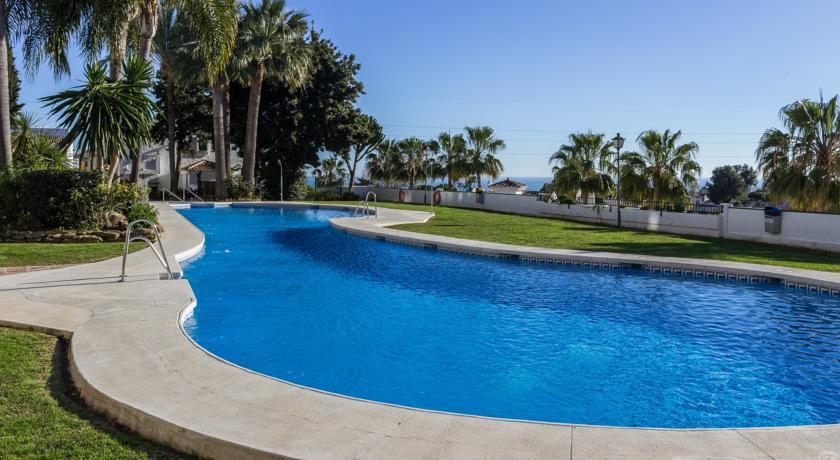 Апартаменты Apartamento Calahonda