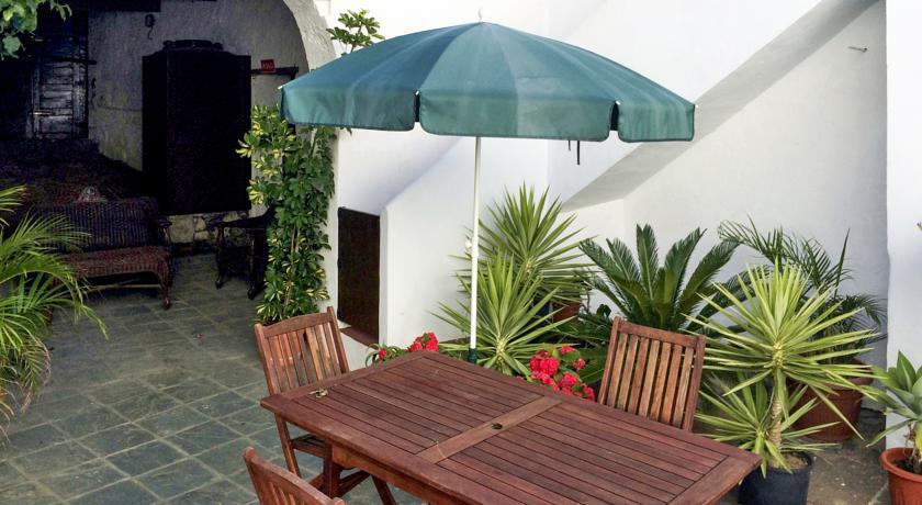 Апартаменты HomeRez - holiday cottage Calle Antonio Oramas