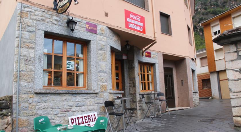 Гостевой дом HOSTAL PIZZERIA RESTAURANTE UROGALLO